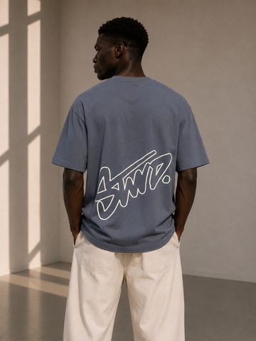 studio essential Tee.