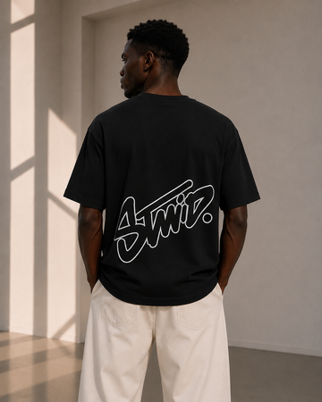 studio essential Tee. (Black)